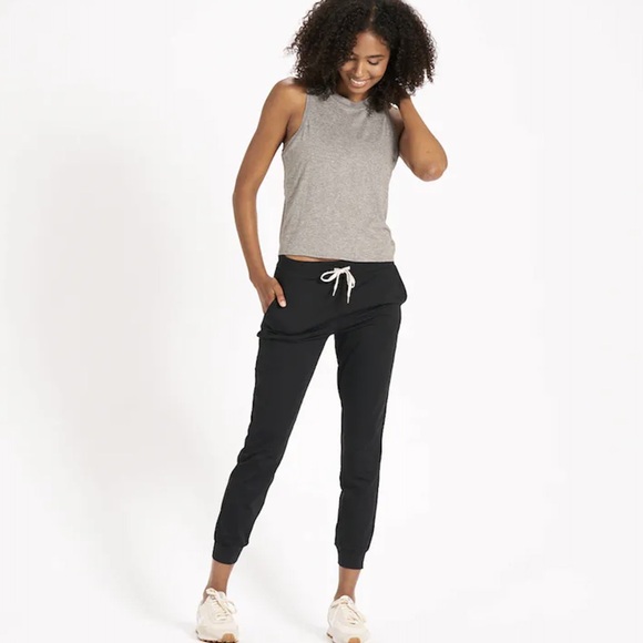 VUORI Performance Black Knit Joggers w Elastic Drawstring Waist & Pockets - Picture 2 of 16